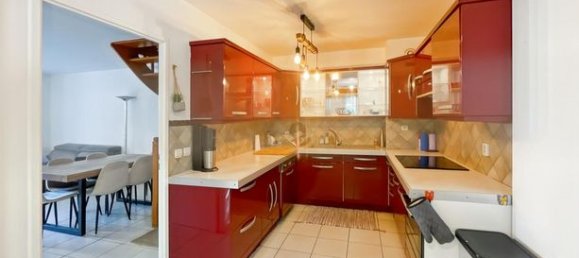 3 bedrooms House in Bondy, France No. 358483 6