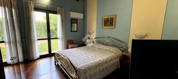 Дом с 3 комнатами в Бедиццоле, Италия № 311868 18