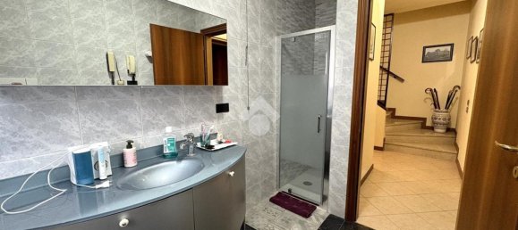 Дом с 3 комнатами в Бедиццоле, Италия № 311868 17