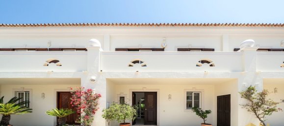 3 bedrooms Townhouse in Almancil, Portugal No. 249974 3