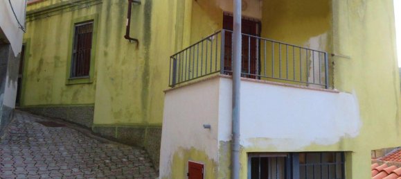 4 rooms House in Saponara, Italy No. 150510 13