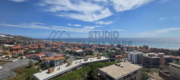 4 bedrooms Apartment in Riva Ligure, Italy No. 330190 2