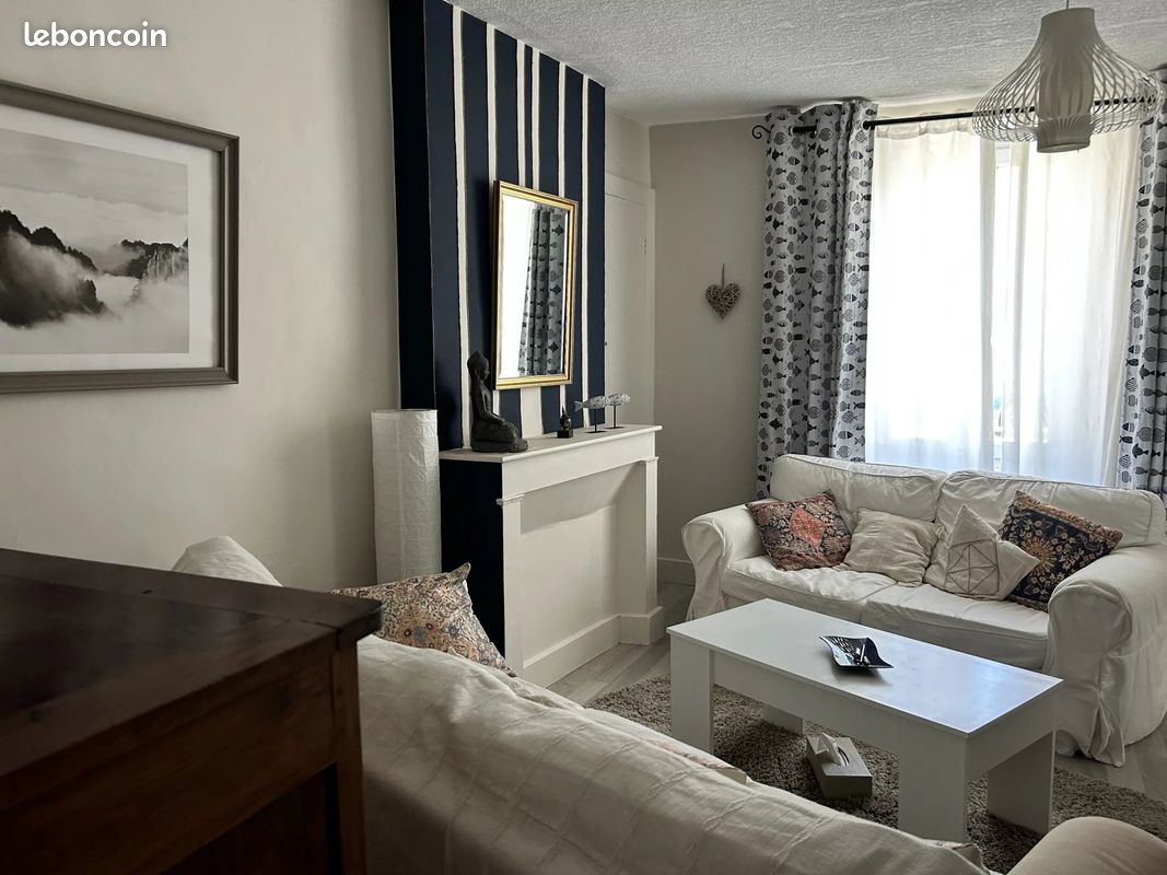 3 chambres Maison de ville à Saint-Gaultier, France No. 61629