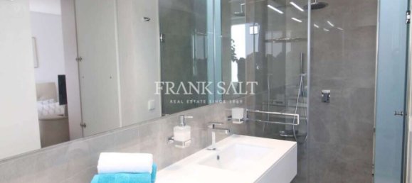 Villa de 3 dormitorios en Swieqi, Malta No. 6856 13