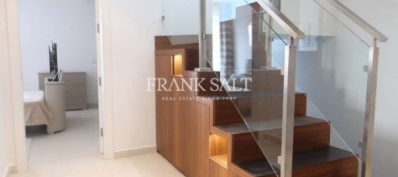 Villa de 3 dormitorios en Swieqi, Malta No. 6856 7