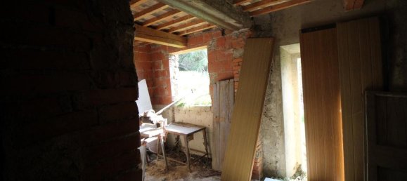 12 rooms House in Terranuova Bracciolini, Italy No. 234995 2