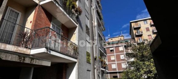 Apartamento de 2 dormitorios en Milan, Italy No. 354228 40