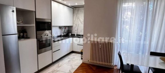 Apartamento de 2 dormitorios en Milan, Italy No. 354228 10