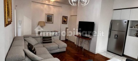 Apartamento de 2 dormitorios en Milan, Italy No. 354228 4