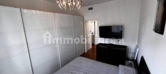 Apartamento de 2 dormitorios en Milan, Italy No. 354228 22