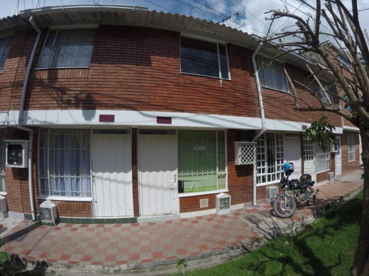 2 bedrooms House in Cundinamarca, Colombia No. 8831