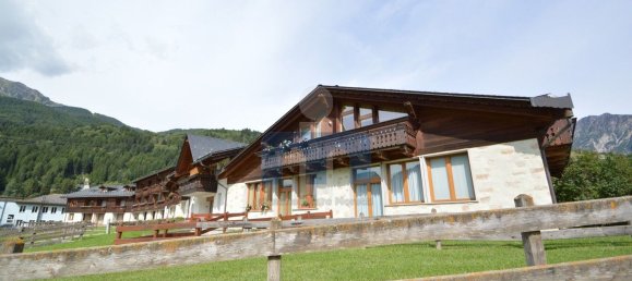 2-salle Appartement à Bormio, Italy No. 295378 5