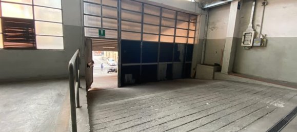 1 room Warehouse in Como, Italy No. 360378 2