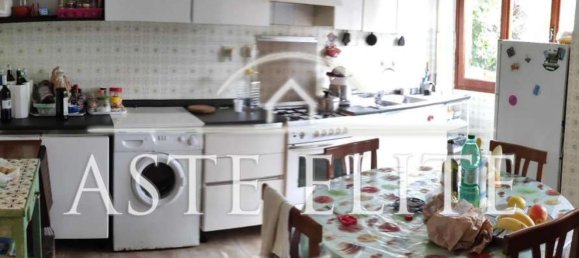 Casa de 9 divisões em Fiumicino, Italy N.º 96279 9