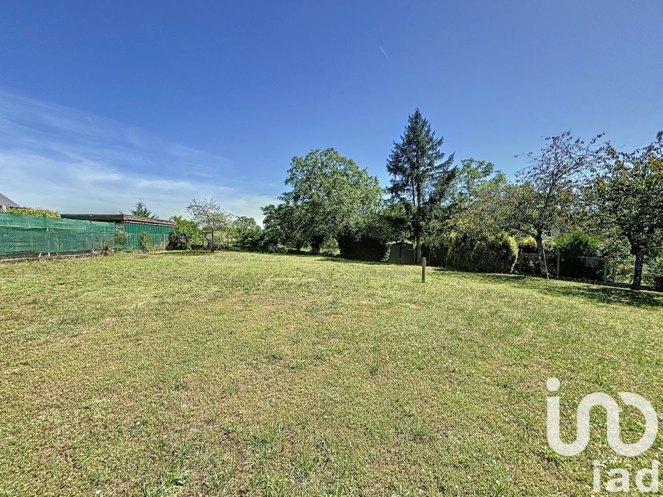 853m² Land in Montlouis-sur-Loire, France No. 267314
