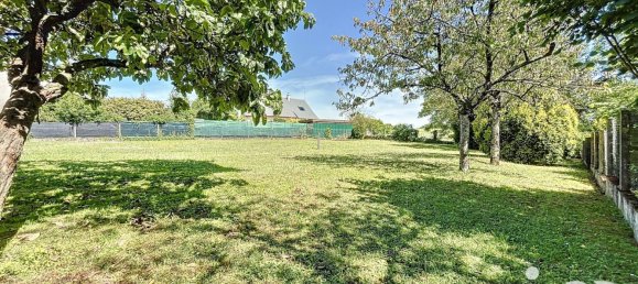 853m² Land in Montlouis-sur-Loire, France No. 267314 2