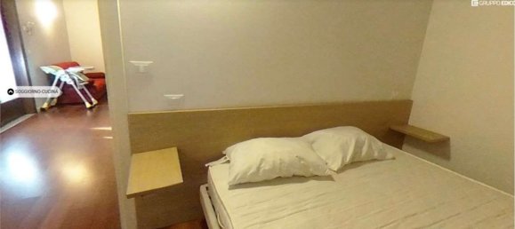 3 rooms Apartment in Jesolo, Italy No. 15396 6