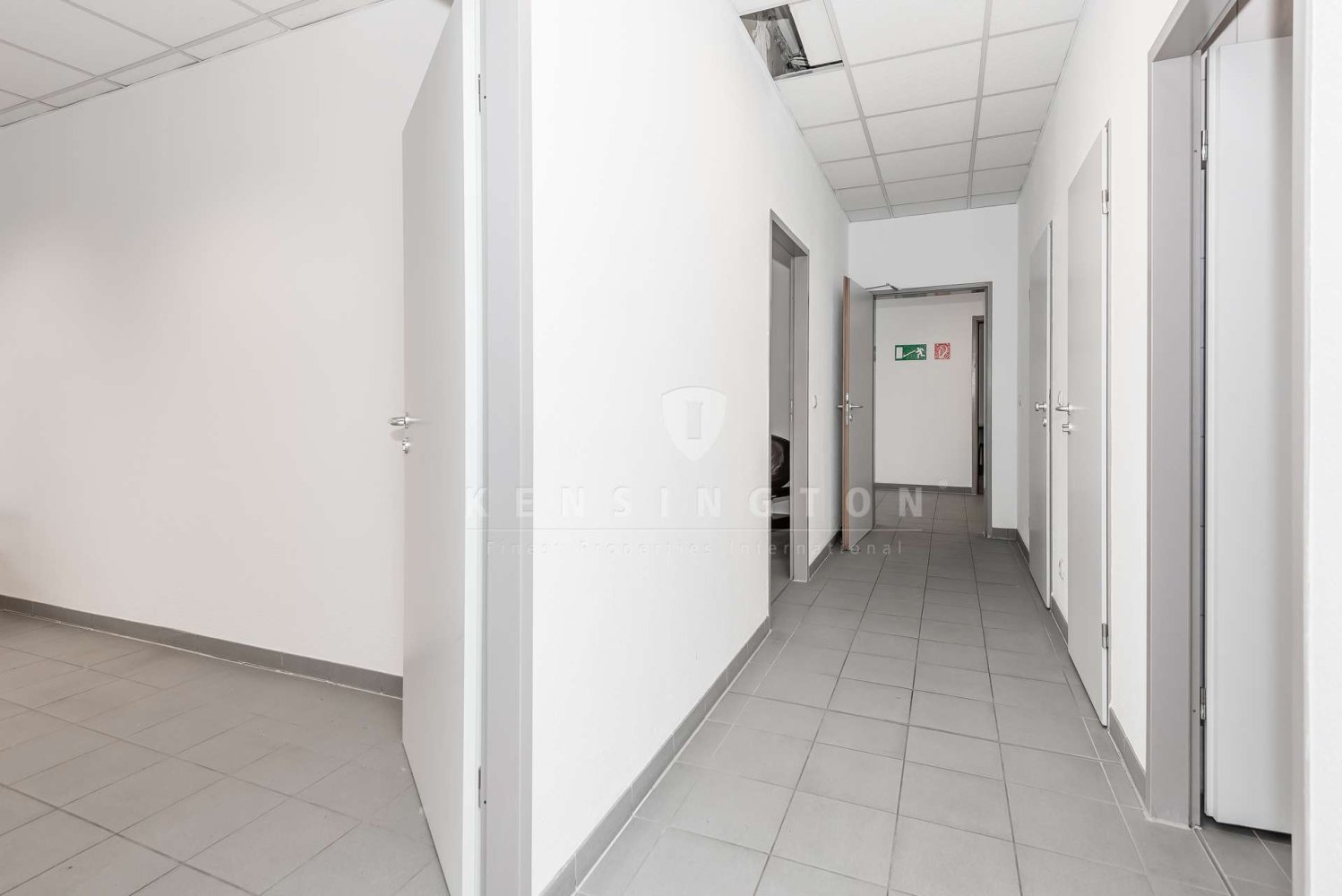 1456m² Warehouse in Brandenburg, Germany No. 62014