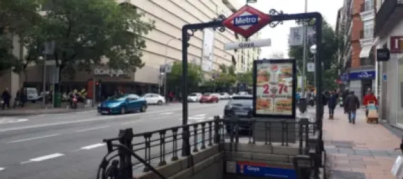 3 bedrooms Apartment in Madrid, Spain No. 178837 16