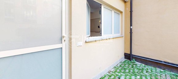 1 bedroom Apartment in Turin, Italy No. 370471 13