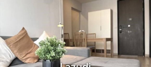 Apartamento com 2 quartos em condomínio em Phra Khanong, Thailand N.º 16698 2