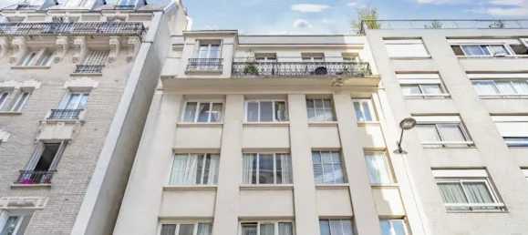 3 bedrooms Apartment in Paris, France No. 179988 25