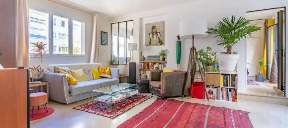 3 bedrooms Apartment in Paris, France No. 179988 4