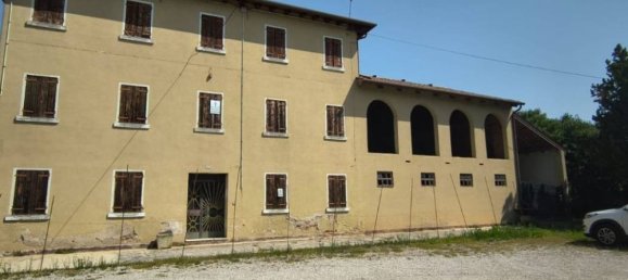 4 bedrooms House in Quinto di Treviso, Italy No. 327058 8