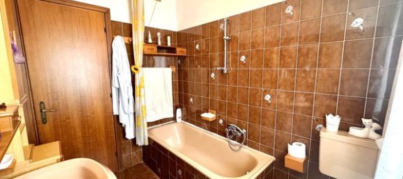 Apartamento de 4 habitaciónes en Montemurlo, Italy No. 39165 15