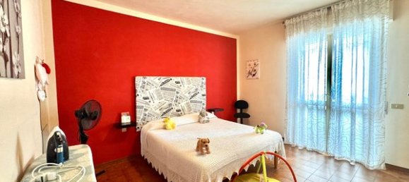 Apartamento de 4 habitaciónes en Montemurlo, Italy No. 39165 20