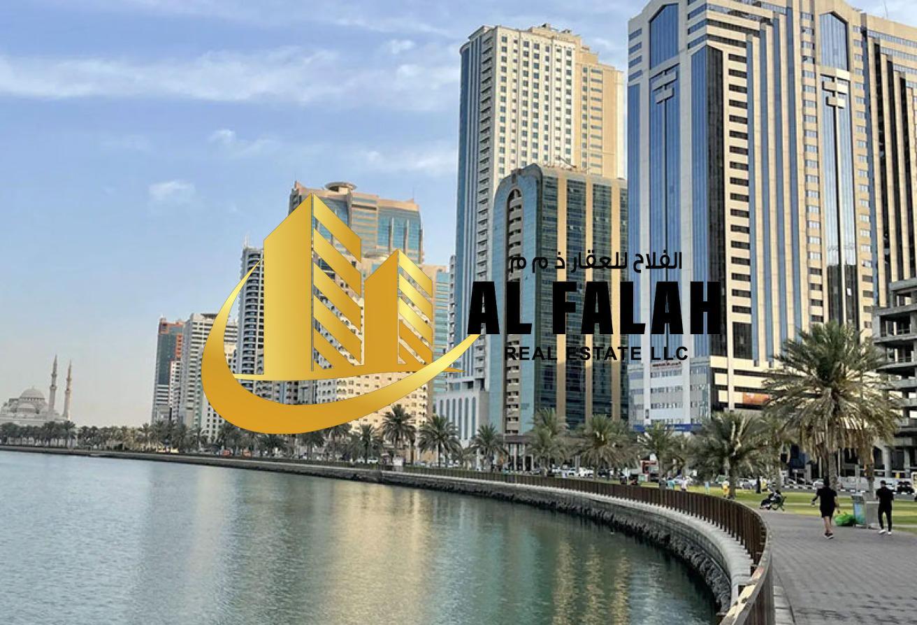 Laden in Al Majaz, UAE 111m², Nr. 104323