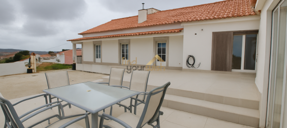 Villa de 3 dormitorios en Santa Catarina, Portugal No. 201202 29