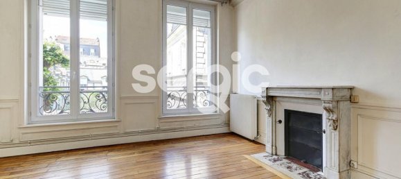 Квартира с 2 спальнями в Реймс, Франция № 216997 2