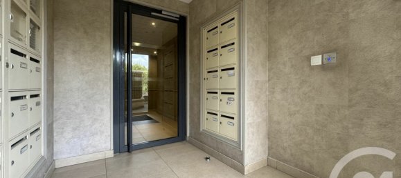 2 bedrooms Apartment in La Queue-en-Brie, France No. 324593 10