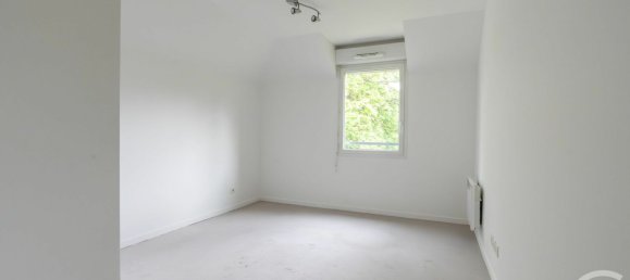 2 bedrooms Apartment in La Queue-en-Brie, France No. 324593 6