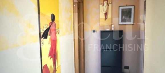 3 bedrooms Apartment in Torre Annunziata, Italy No. 340050 16