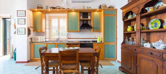 4 rooms Apartment in Casamicciola Terme, Italy No. 17427 3