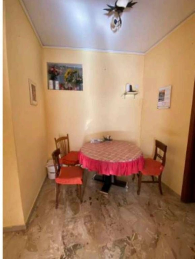 Квартира с 3 комнатами в Палермо, Италия № 208139