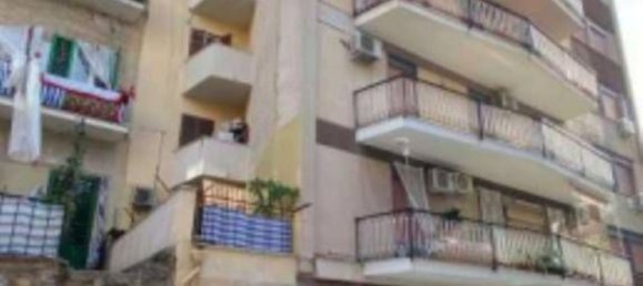 Квартира с 3 комнатами в Палермо, Италия № 208139 10