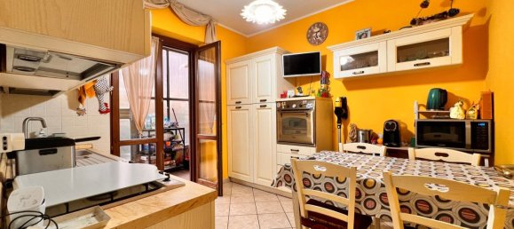 Casa de 3 habitaciónes en Capodimonte, Italy No. 260596 4