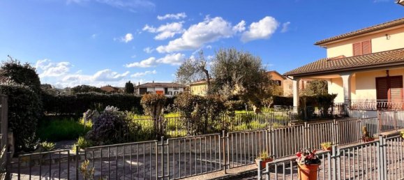 Casa de 3 habitaciónes en Capodimonte, Italy No. 260596 22