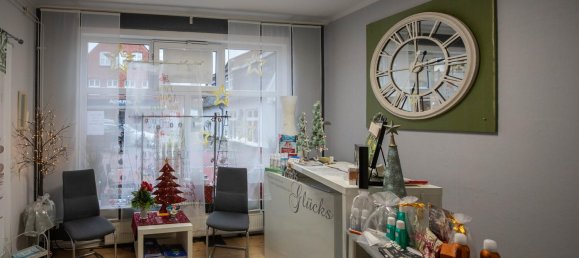 10 rooms Building in Pinneberg, Germany No. 64155 3