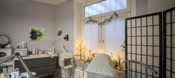 10 rooms Building in Pinneberg, Germany No. 64155 5