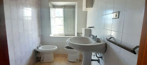 6 rooms House in Capannori, Italy No. 118238 11