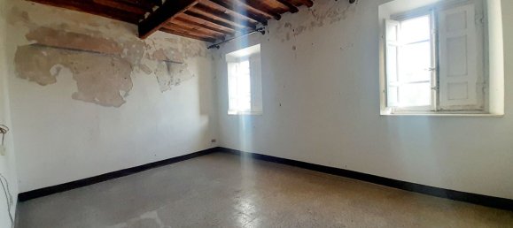 6 rooms House in Capannori, Italy No. 118238 2