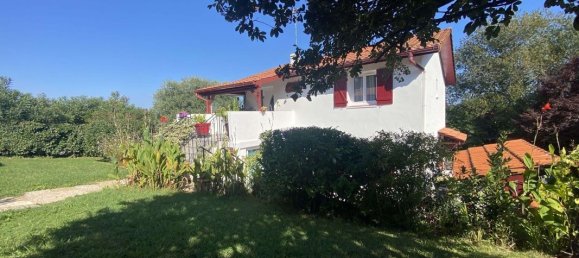 3 bedrooms House in Lahonce, France No. 99627 18