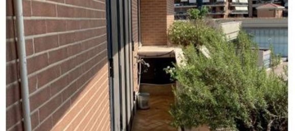 3-salle Appartement à Fiumicino, Italy No. 190065 13