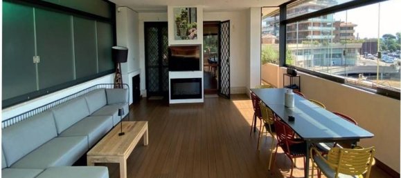 3-salle Appartement à Fiumicino, Italy No. 190065 24