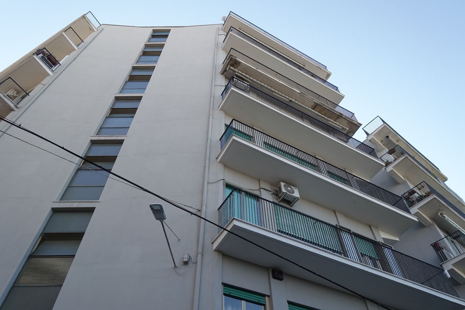 Квартира с 6 спальнями в Кьети, Италия № 41847