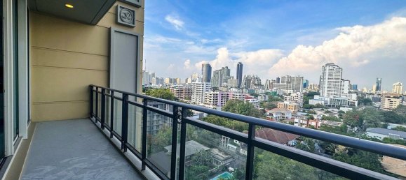 2 bedrooms Condo in Bangkok, Thailand No. 19728 2